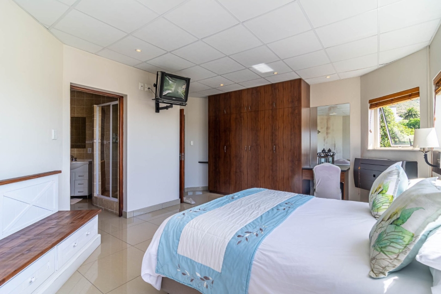 11 Bedroom Property for Sale in Gordons Bay Village Western Cape